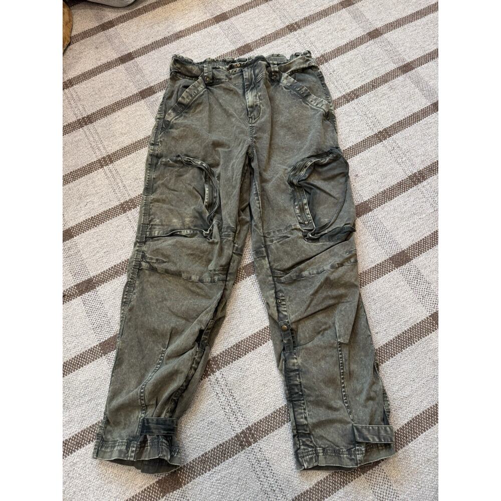 We The Free People Can’t Compare Slouch Pants Large Army Green Cargo - Picture 2 of 11